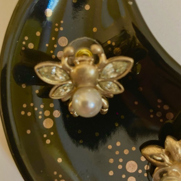 Cubic Zirconia Insect Stud Earrings with Acrylic Pearl, Real 16 K G NWOT - Picture 5 of 5